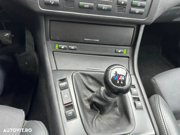 BMW Seria 3 318i Touring Edition Sport - 9