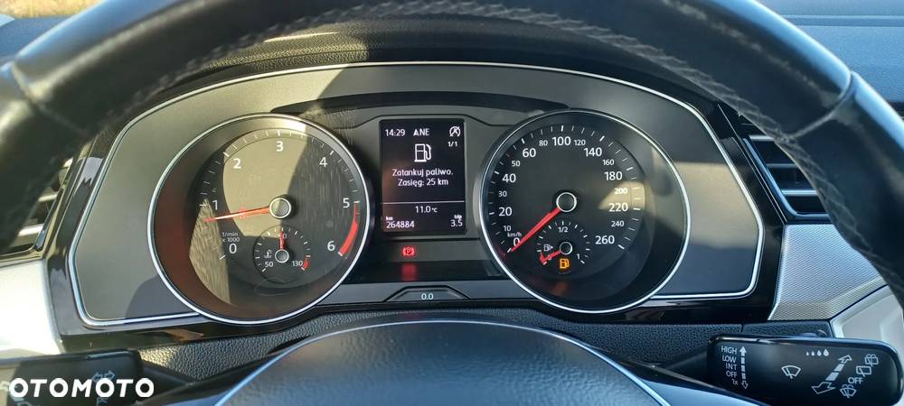 Volkswagen Passat 1.6 TDI BMT City - 38