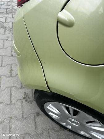 Opel Corsa 1.2 16V Cosmo - 9
