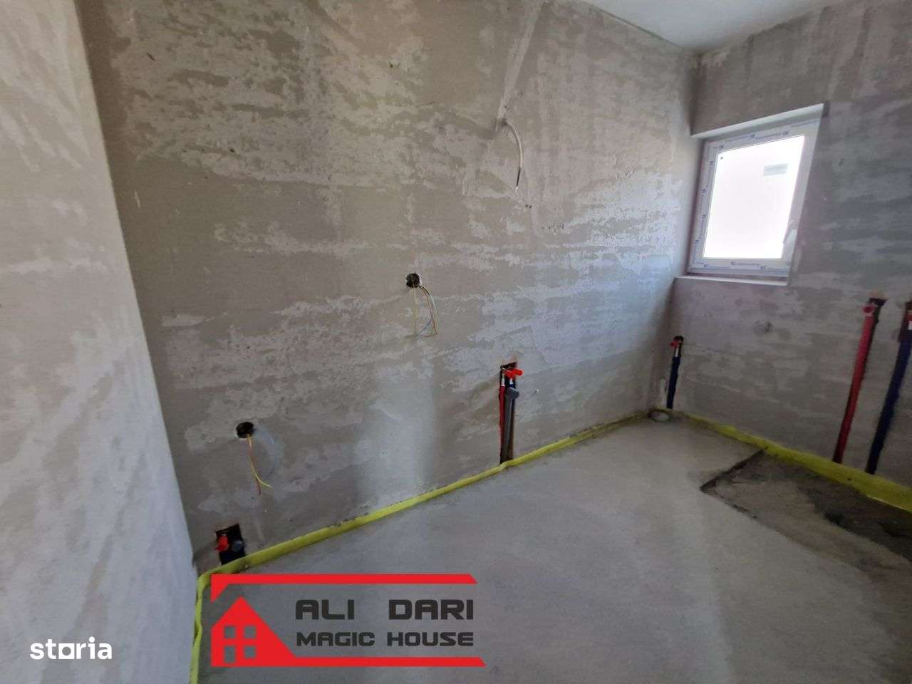 Nou De Vanzare Casa/ Duplex P+ E cu garaj în Chinteni - Imagine principală: 4/20