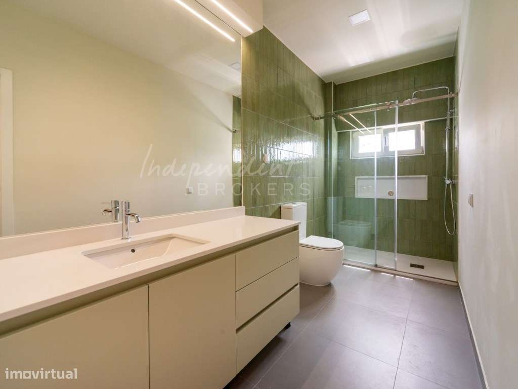 APARTAMENTO T4 TOTALMENTE REMODELADO NAS TORRES DO RESTELO, COM VIS...-26