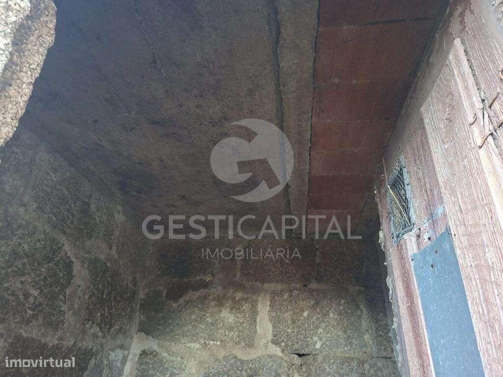 Moradia para reconstrução em São Tomé de Covelas, Baião-19