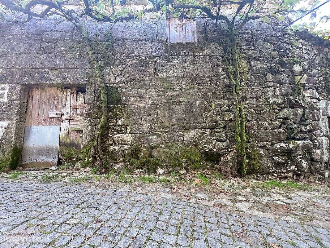 Moradia T2 para venda - Grande imagem: 3/13