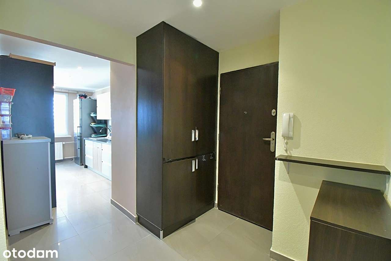 OKAZJA! 3 pokoje z oddzielną kuchnią i balkonem-11