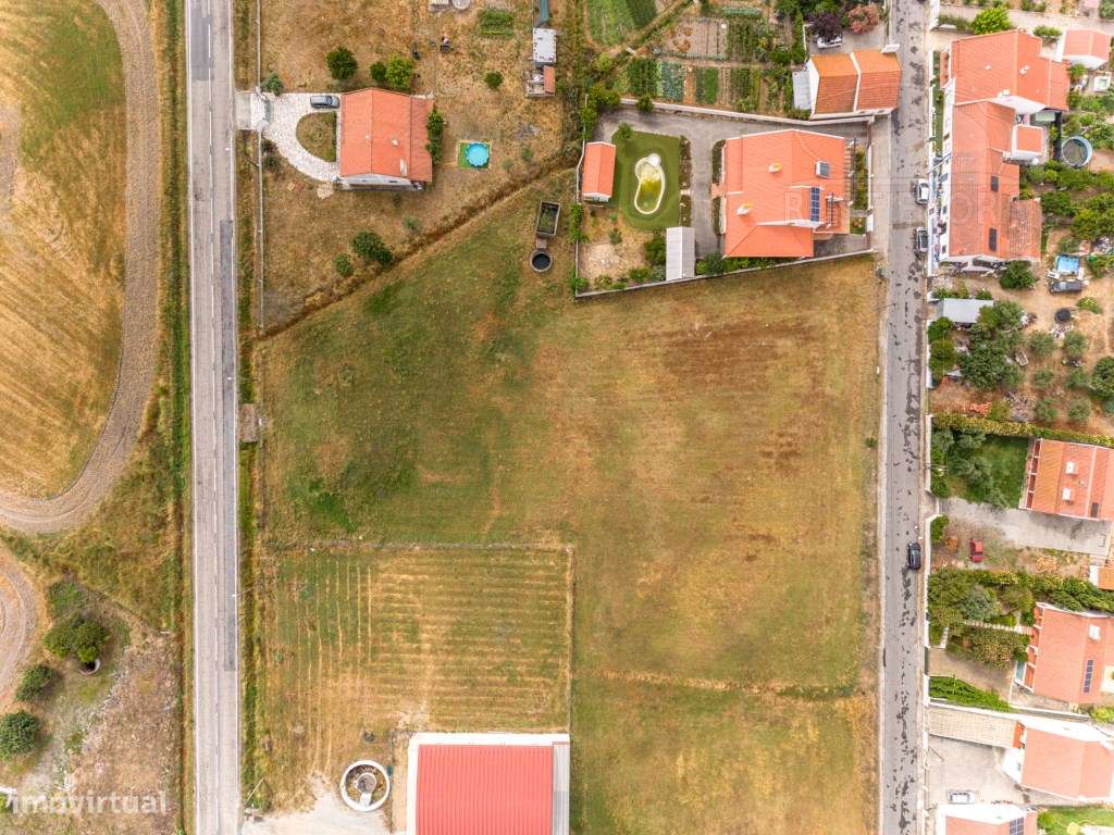 Construa a Casa que Sempre Imaginou | Lote Urbano com 3.704 m² em F...-10