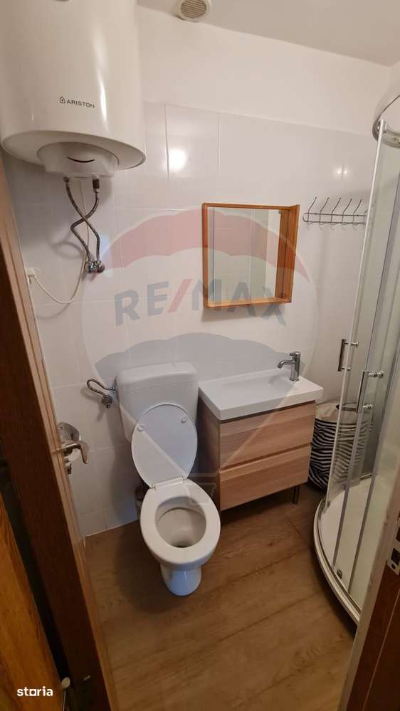 Apartament cu 2 camere de vânzare în zona Vest-5