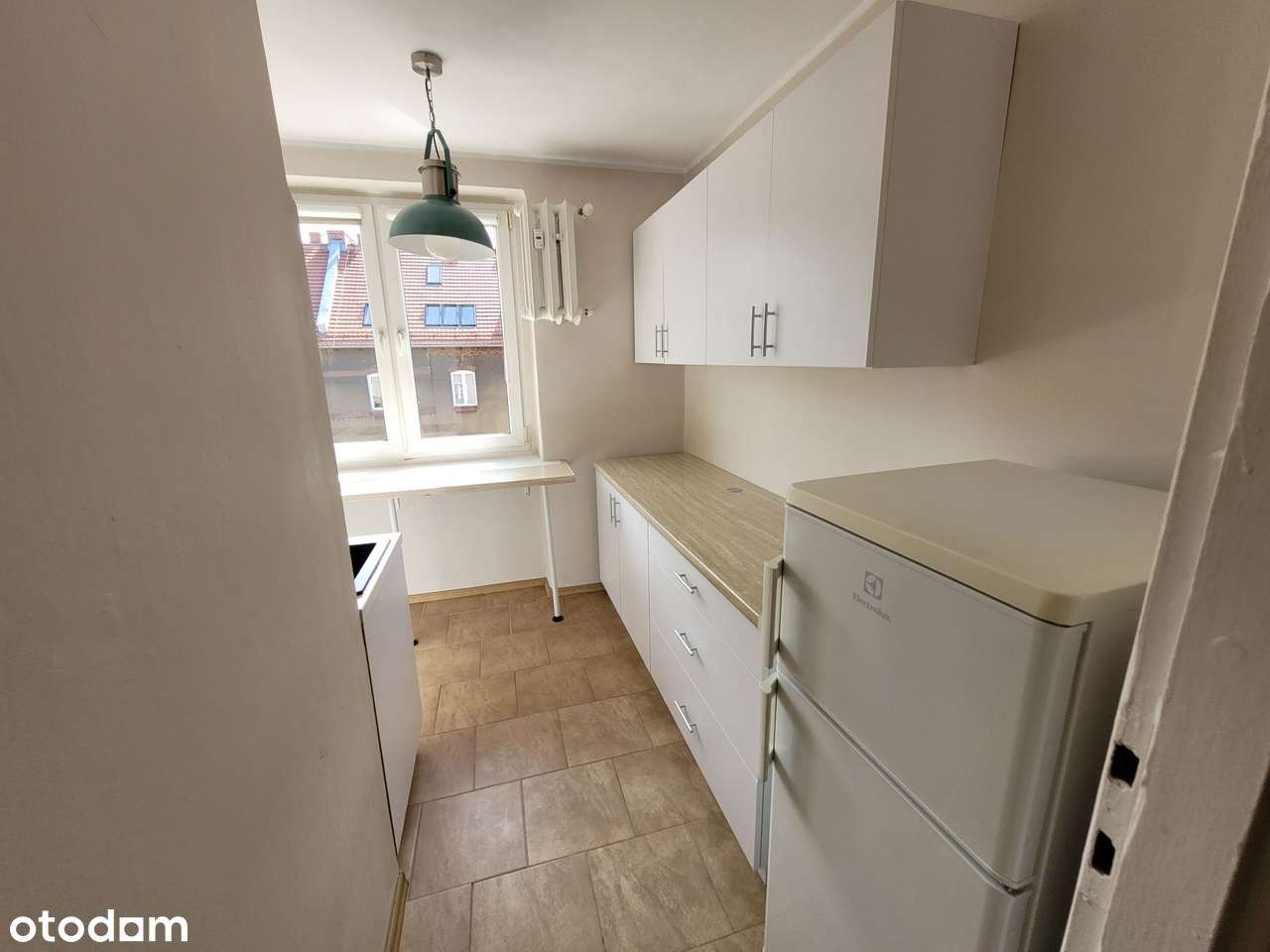 OKAZJA SPRZEDAM PRZESTRONNĄ KAWALERKĘ W CENTRUM POZNANIA-2