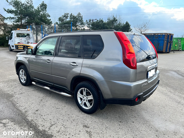 Nissan X-Trail 2.0 dCi XE - 9