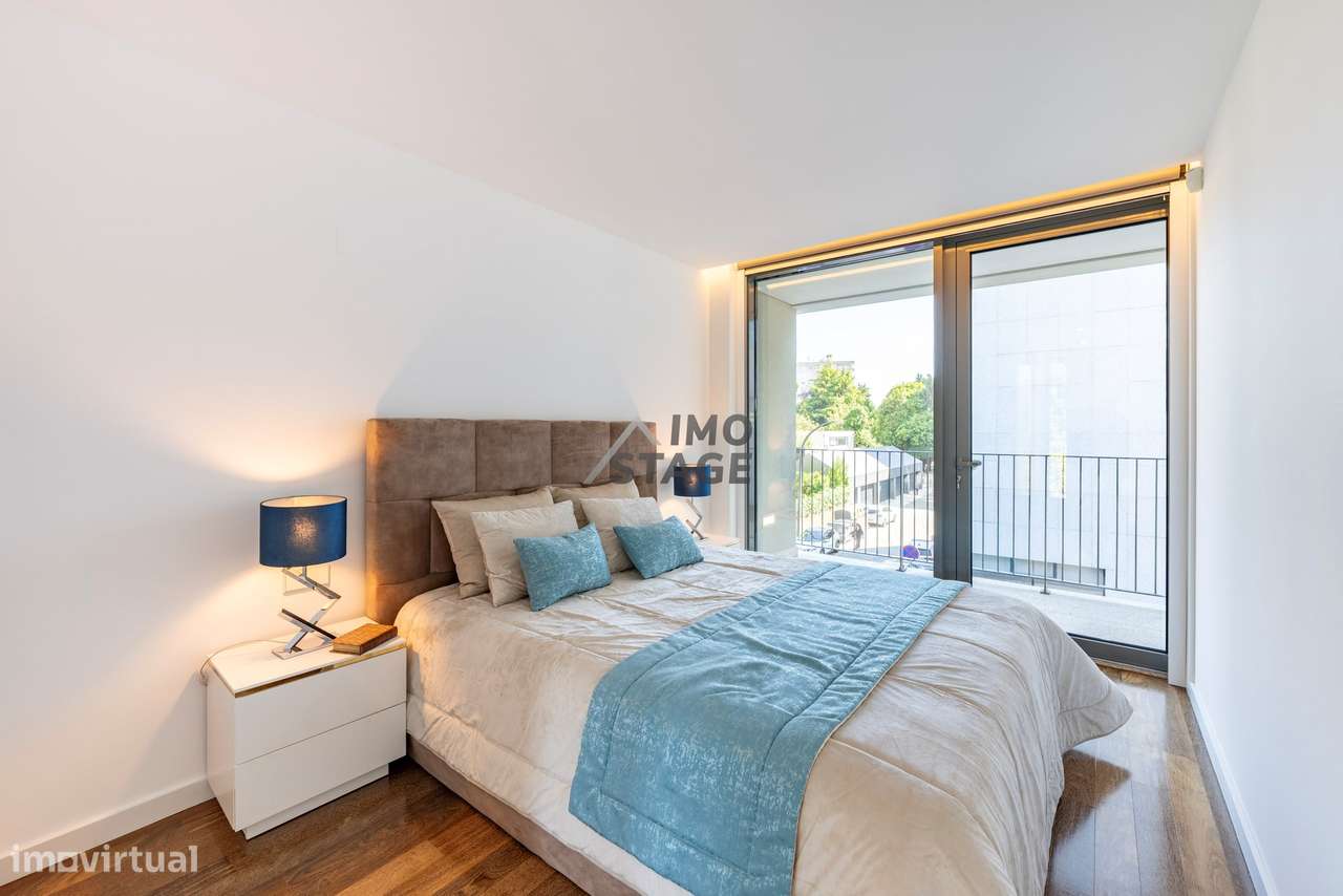 Moradia T3 de Luxo | 4 Pisos | Elevador | Jardim Privativo 195m² | Boa-29
