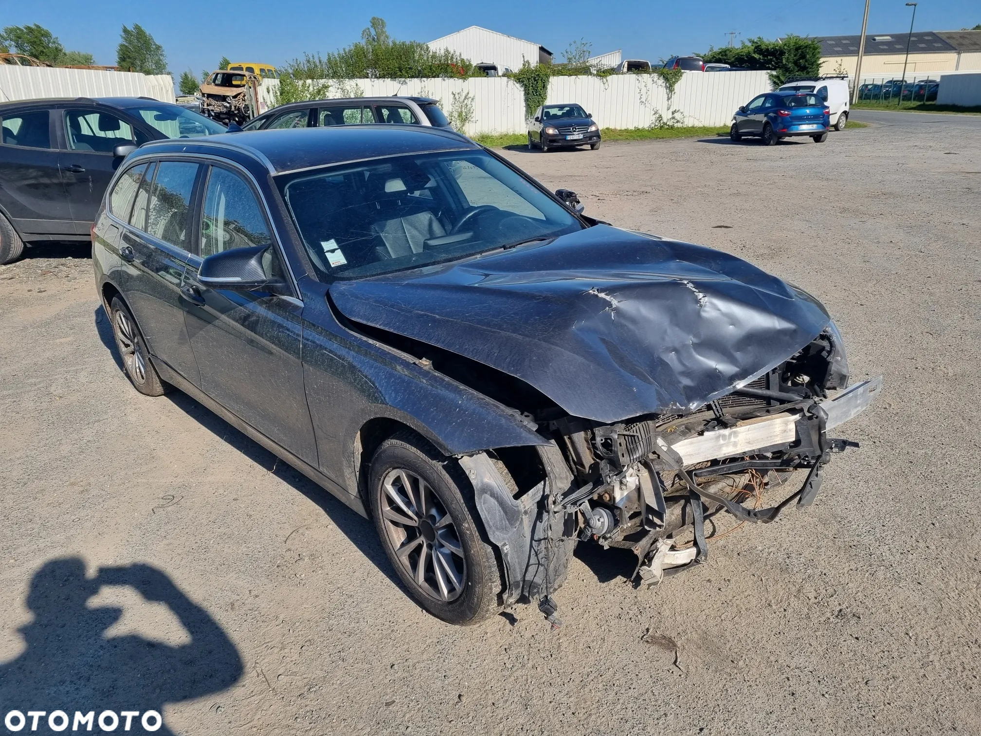 BMW Seria 3 318d DPF Touring - 2