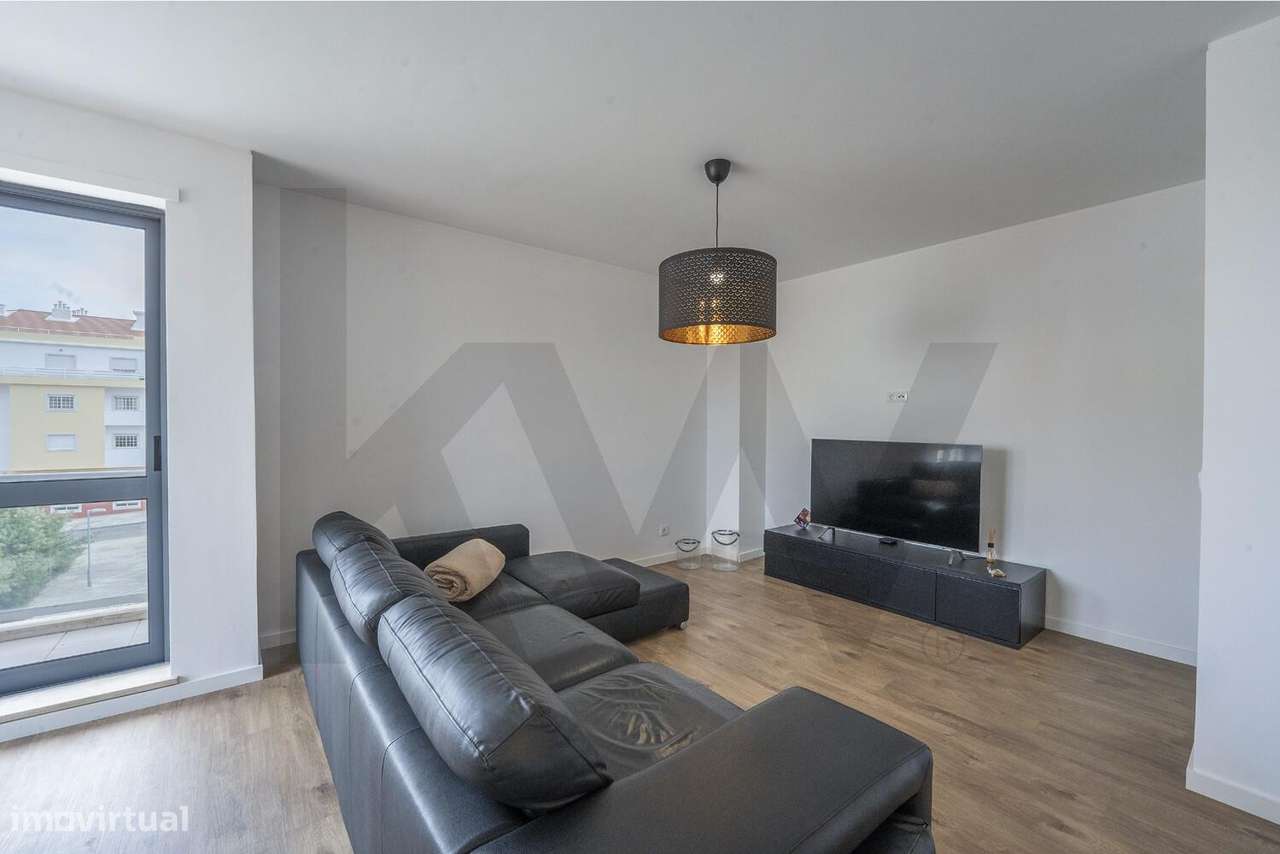 Extraordinário Apartamento T2 com garagem e arrecadação - Seixal - Grande imagem: 5/20