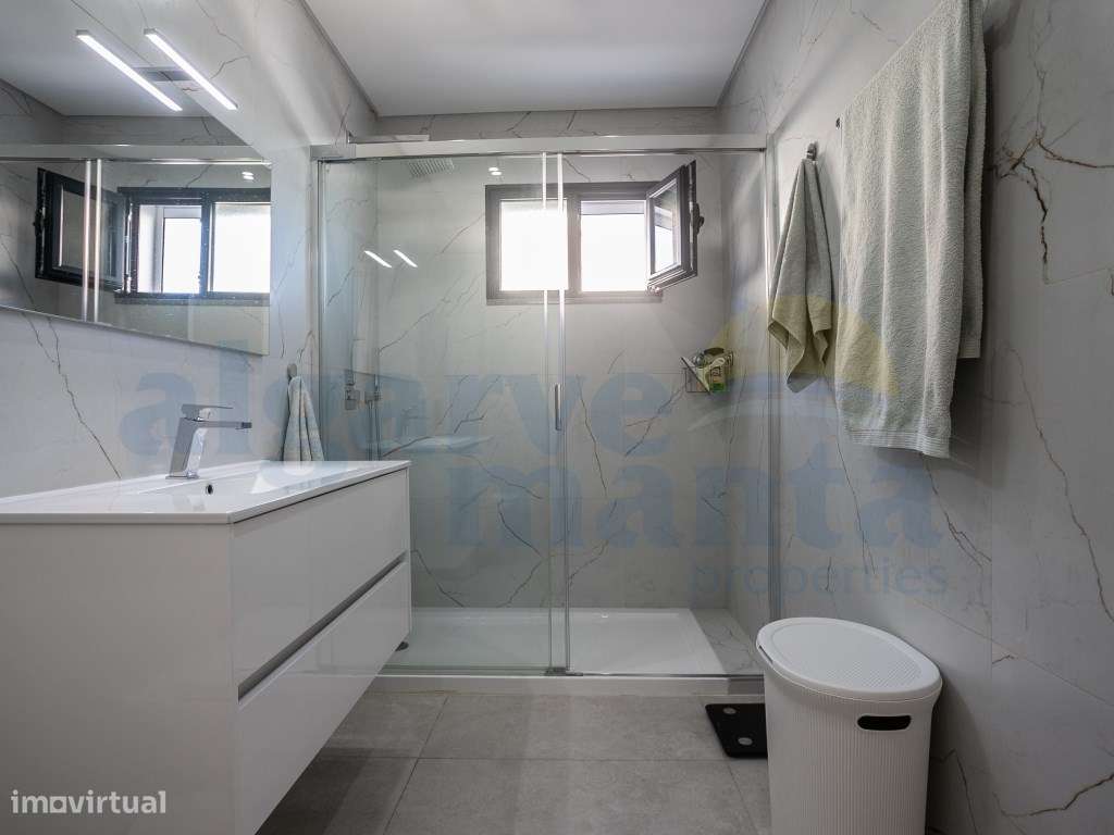 Apartamento T2 com Piscina e Acabamentos de Elevada Qualidade - Con...-22