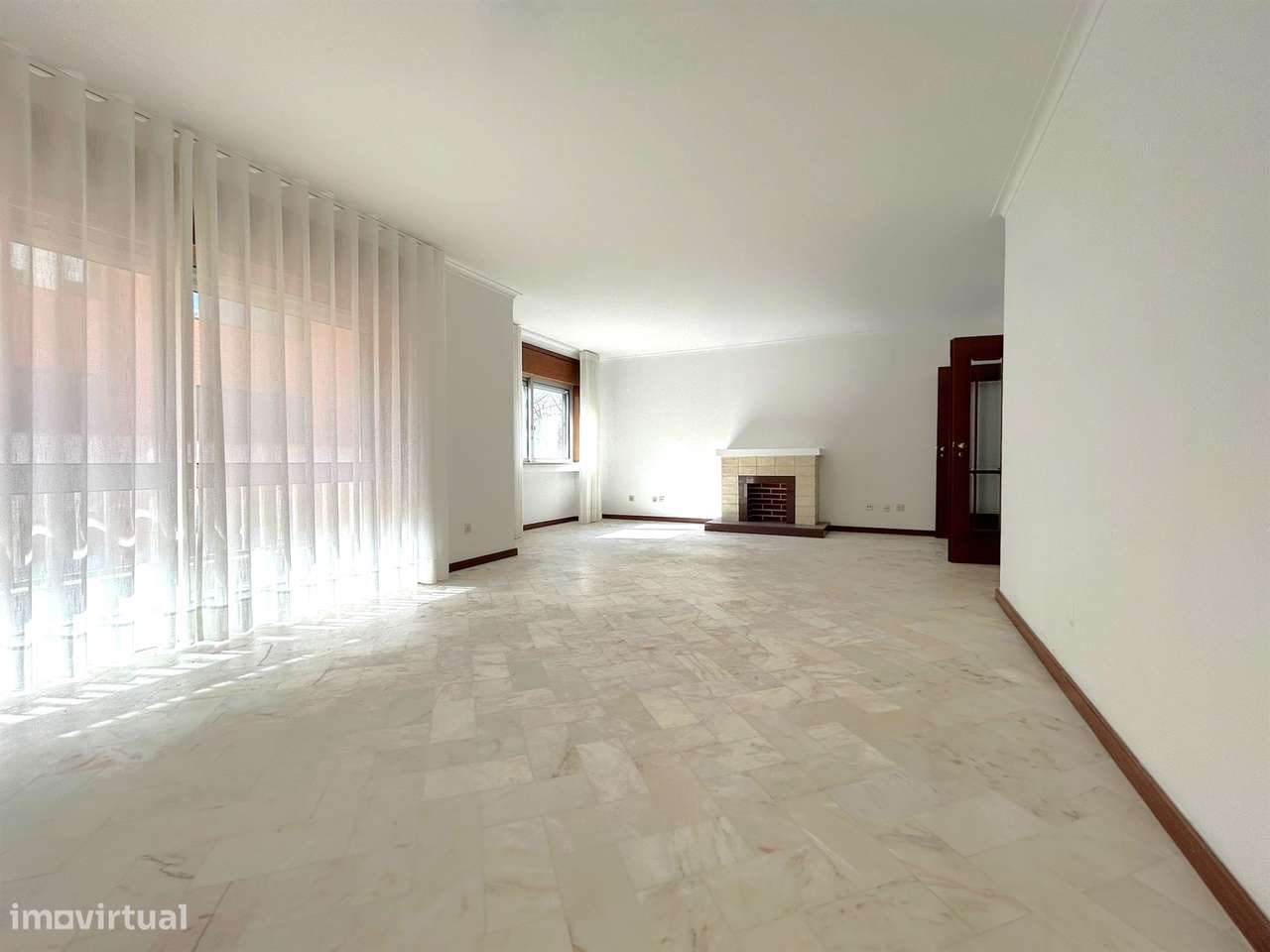 T4 para arrendamento | Varanda e Garagem | Foz do Douro - Grande imagem: 5/25