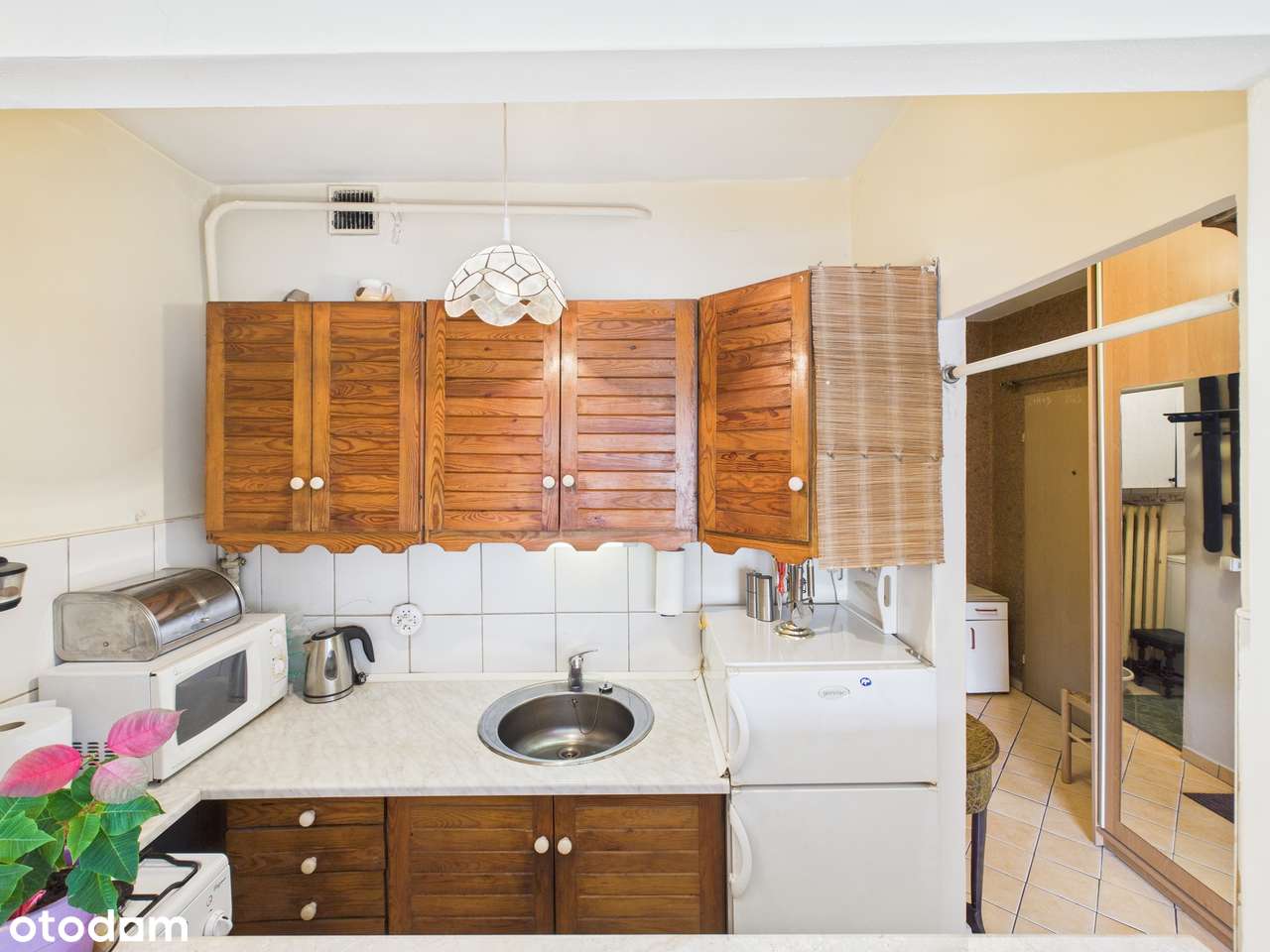 2 pokoje, parter, balkon, niski czynsz.-8