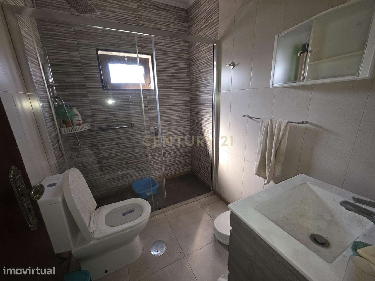 Casa T5 em Sobreira, Paredes - Oportunidade Única!-6