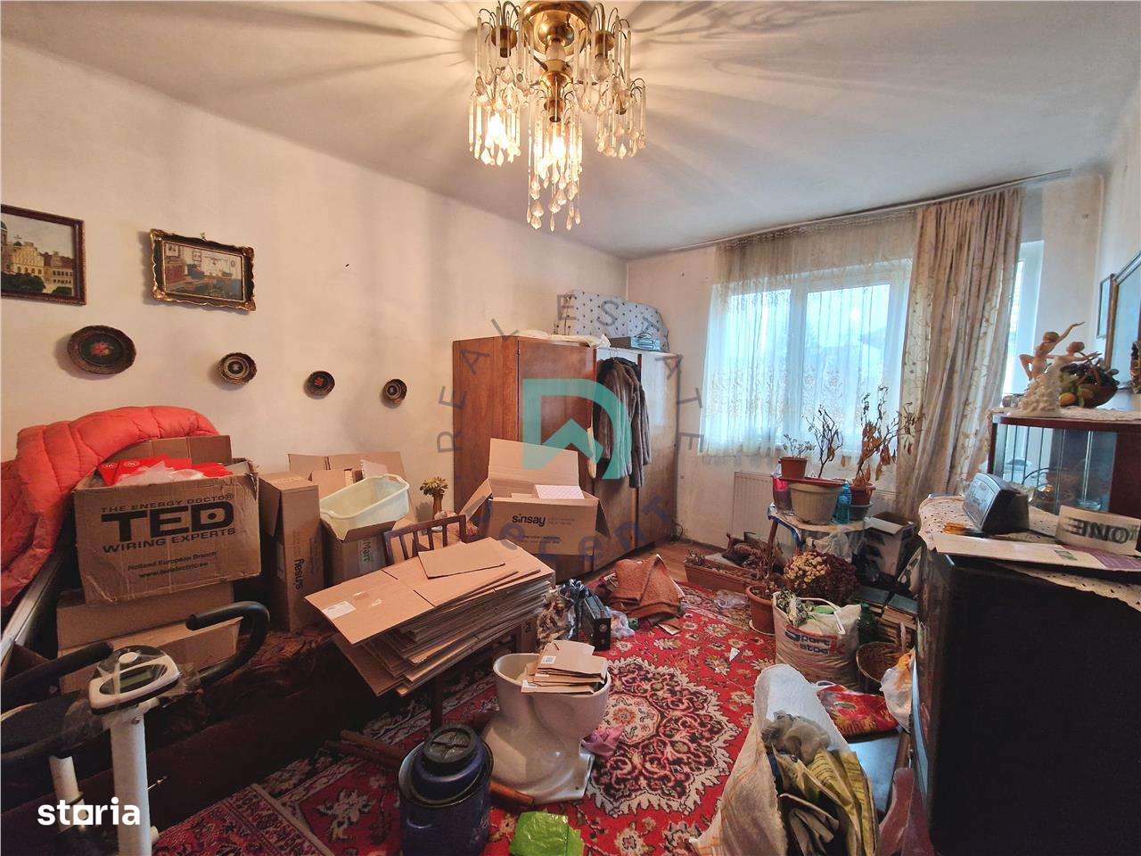 Apartament 2 camere, decomandat, Tractorul - Imagine principală: 2/11