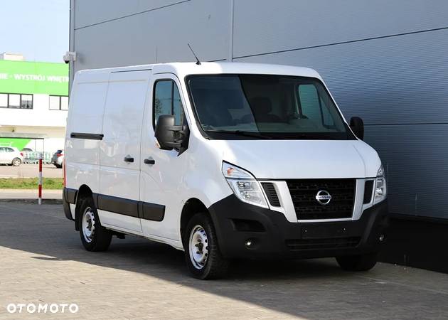 Nissan NV400 - 13