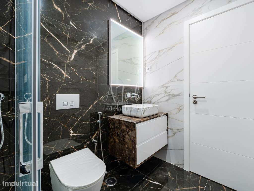 Moradia V4 com piscina em Azeitão-55