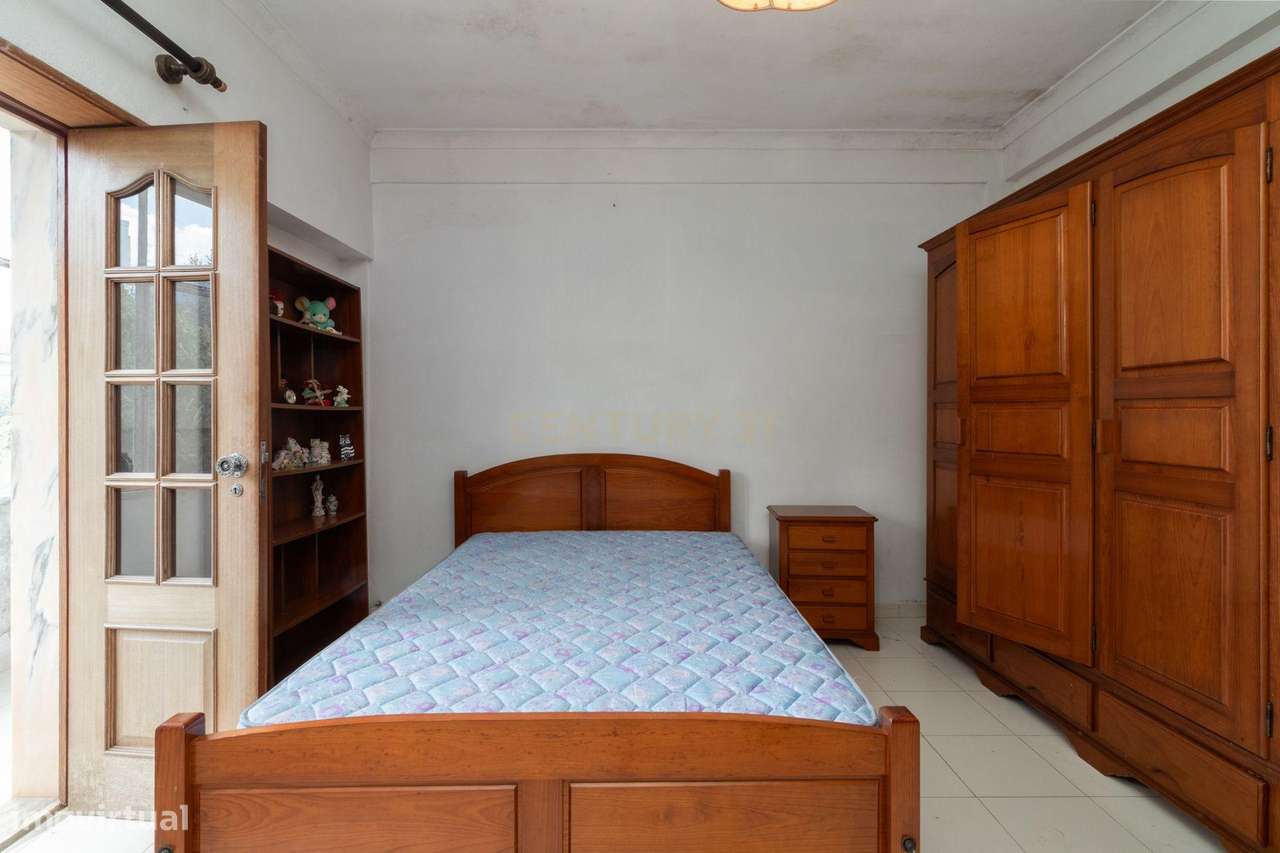 Oportunidade única de investimento em Odivelas – 50% de prédio em prop-30