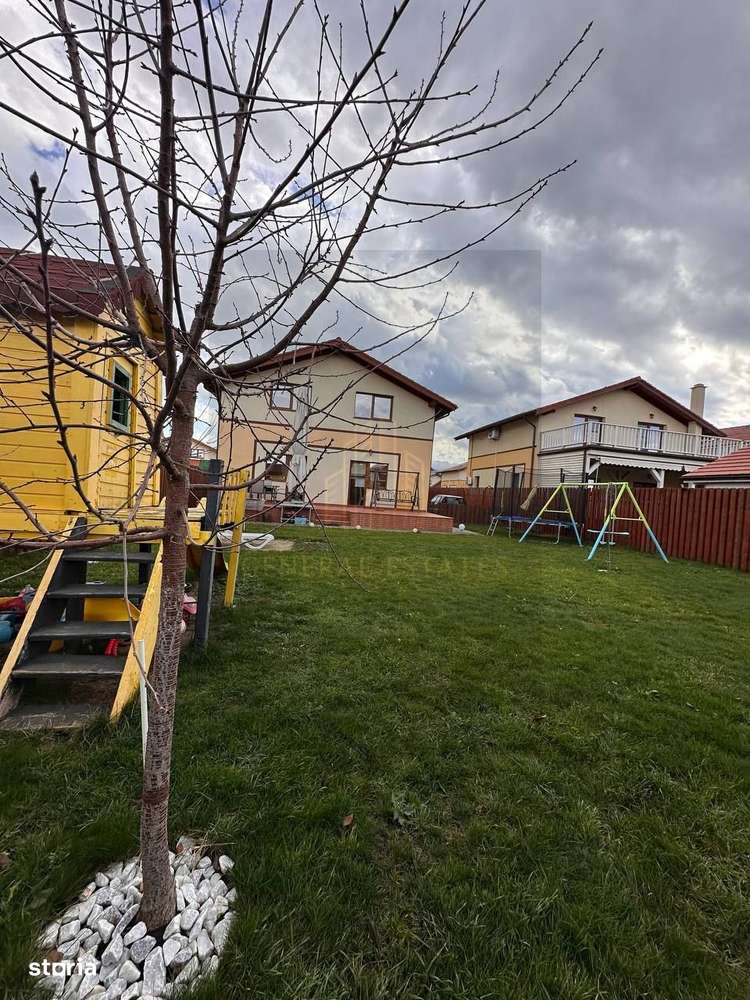 Casă modernă de vânzare în Cristian, Brașov-3