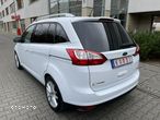 Ford Grand C-MAX - 11