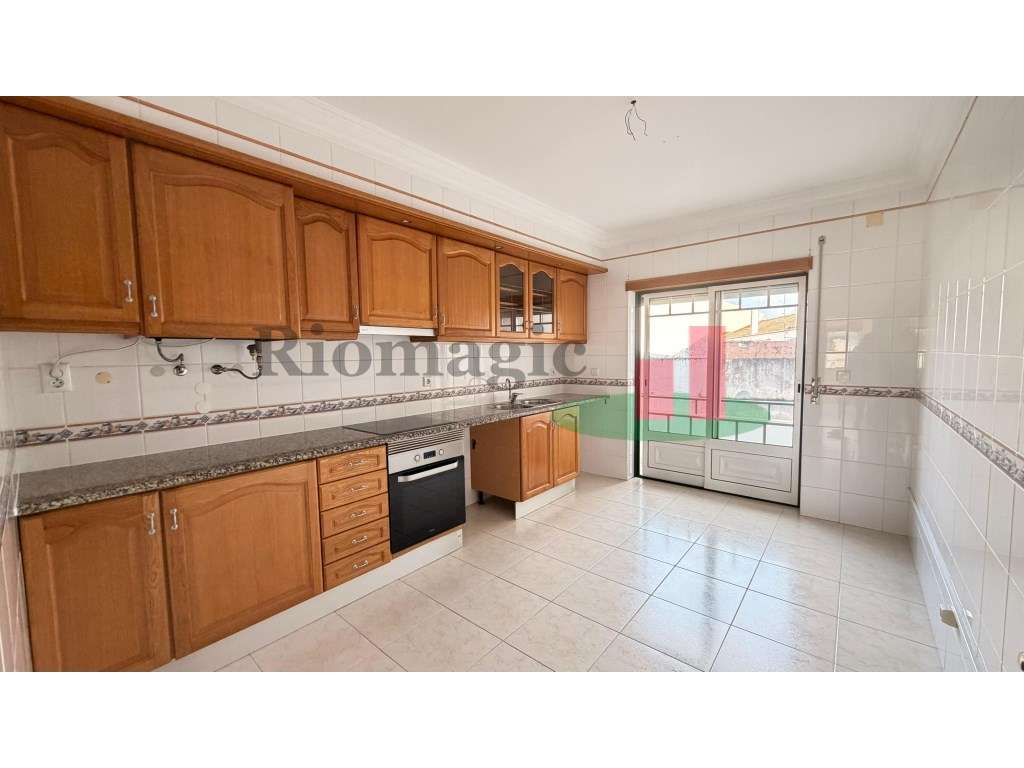 Apartamento T2 Bombarral***RIOMAGIC*** - Grande imagem: 2/24