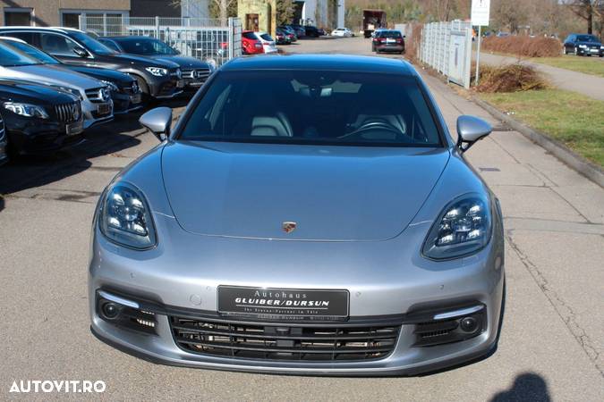 Porsche Panamera - 10