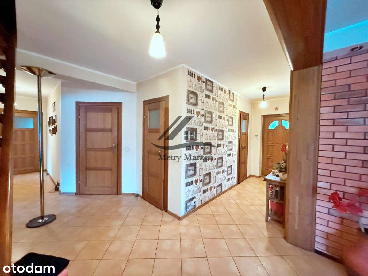 Dom w doskonałej lokalizacji - przy lesie!-14