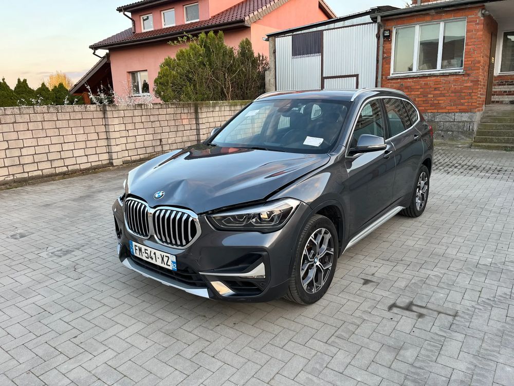 BMW X1 F48 sDrive18i Sport Line 2020