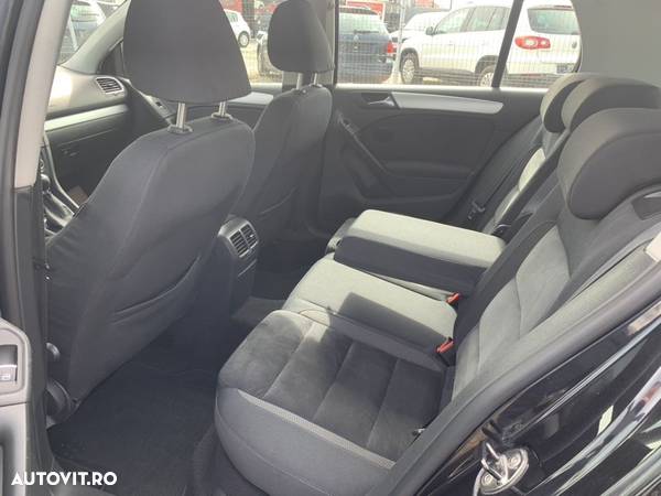 Volkswagen Golf 2.0 TDI Highline - 7