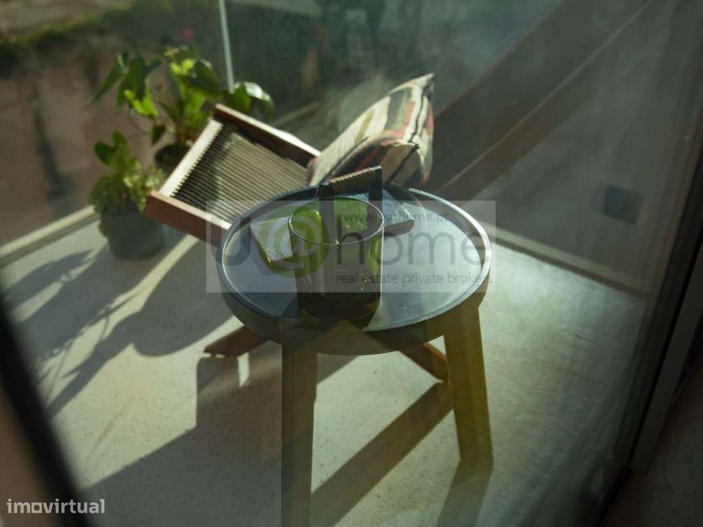 Estúdio em condomínio com piscina na avenida da Liberdade-21