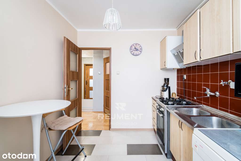 Mieszkanie 3 pokoje w zielonej okolicy-8