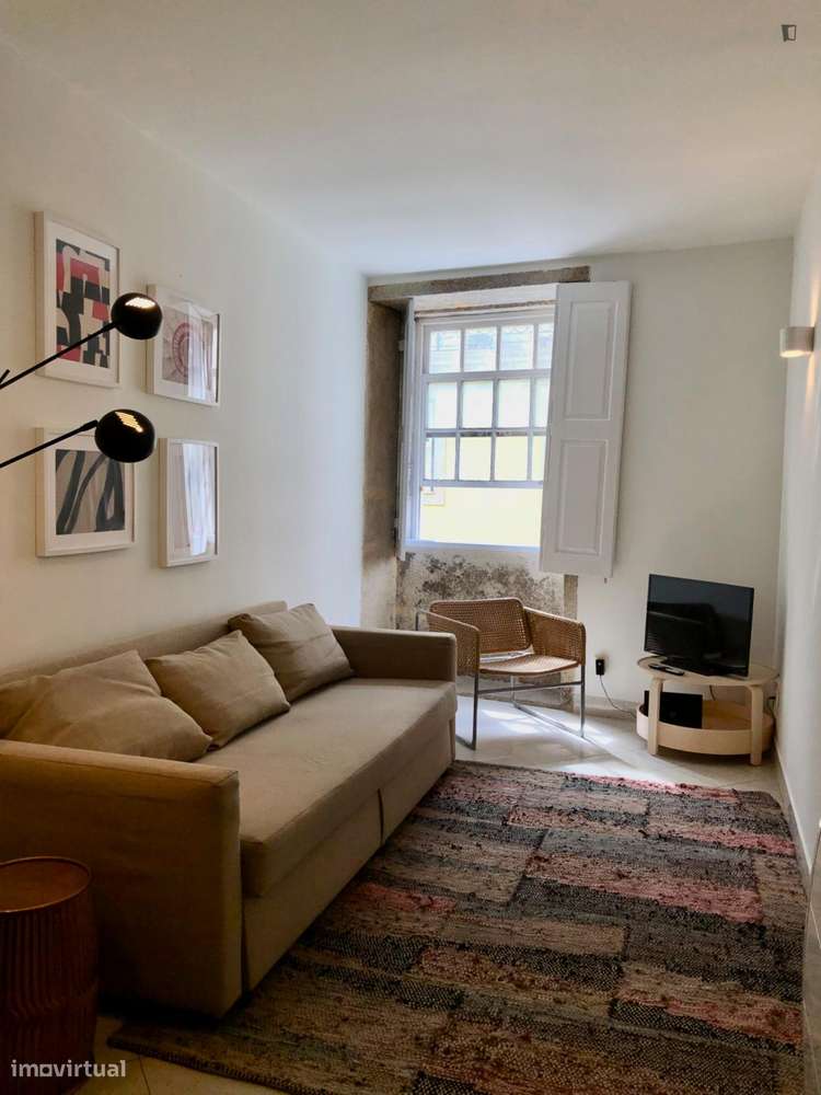 Apartamento com 1 quartos - localizado em Cedofeita Porto - Grande imagem: 2/6