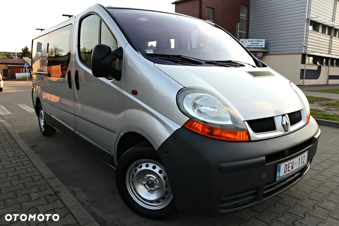 Renault Trafic - 32