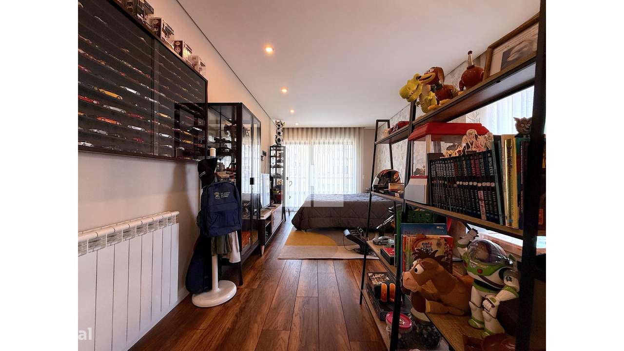 T4 Luxo 239m² em Buarcos-22