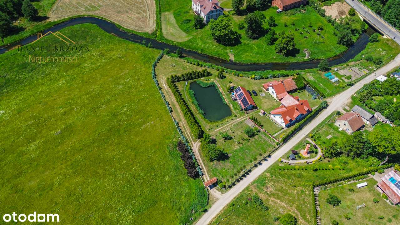 Wyjątkowa posiadłość nad rzeką z prywatnym lasem z 6 ha działką-2