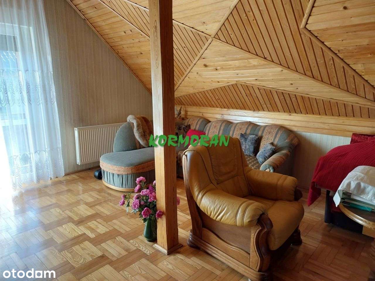 Jednorodzinny do odświerzenia w super lokalizacji-8