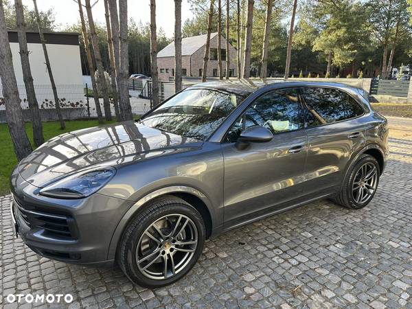 Porsche Cayenne Standard - 6