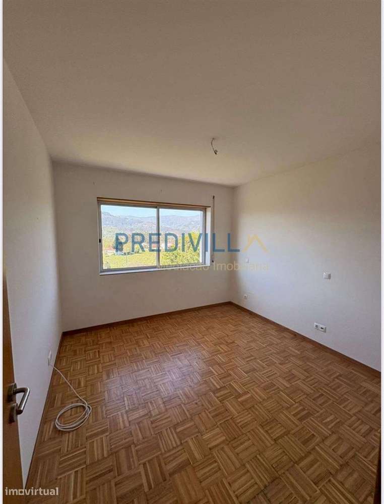 Apartamento T4 DUPLEX Venda em Arcos de Valdevez (São Paio) e Giela,Ar-9