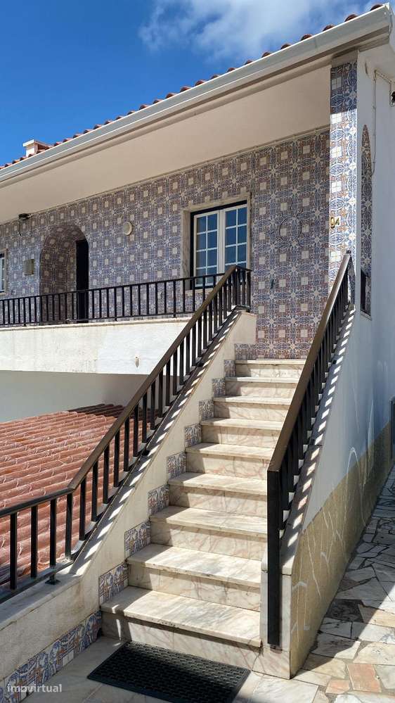 Andar de Moradia com fabulosa vista Mar e 1 estacionamento privado - Grande imagem: 4/8