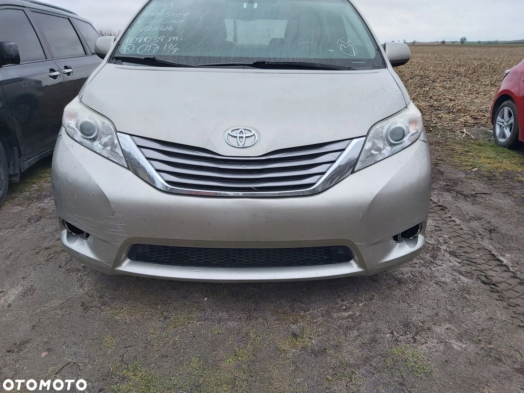 TOYOTA SIENNA Lift kompletny przód ZDERZAK MASKA PAS - 5