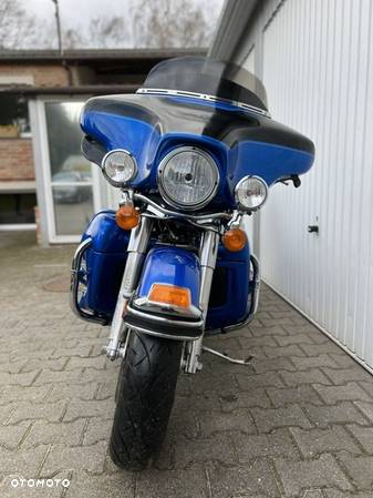 Harley-Davidson Touring Electra Glide - 11