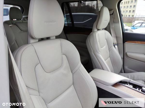 Volvo XC 90 - 29