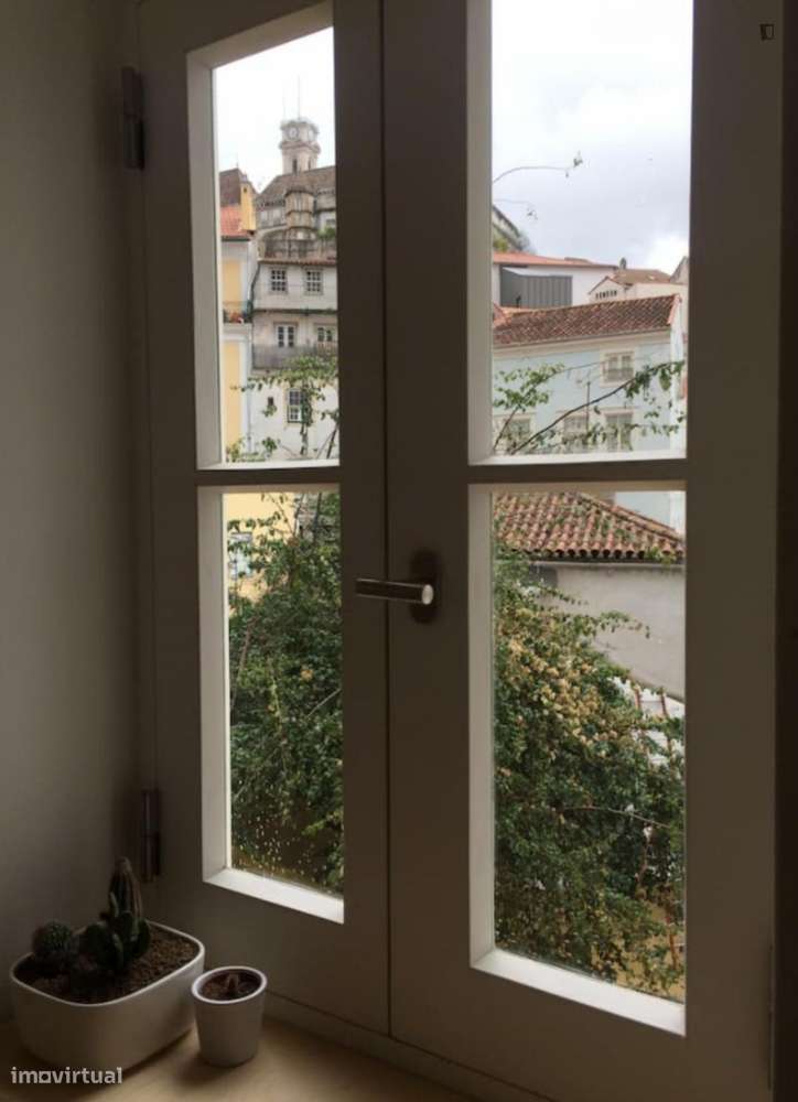 Apartamento com 2 quartos - localizado em Baixa Coimbra - Grande imagem: 2/10