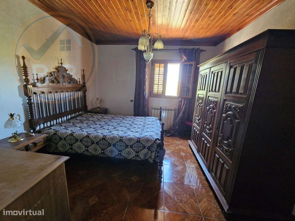 Moradia T4 com terreno, em Cavez, Cabeceiras de Basto-11