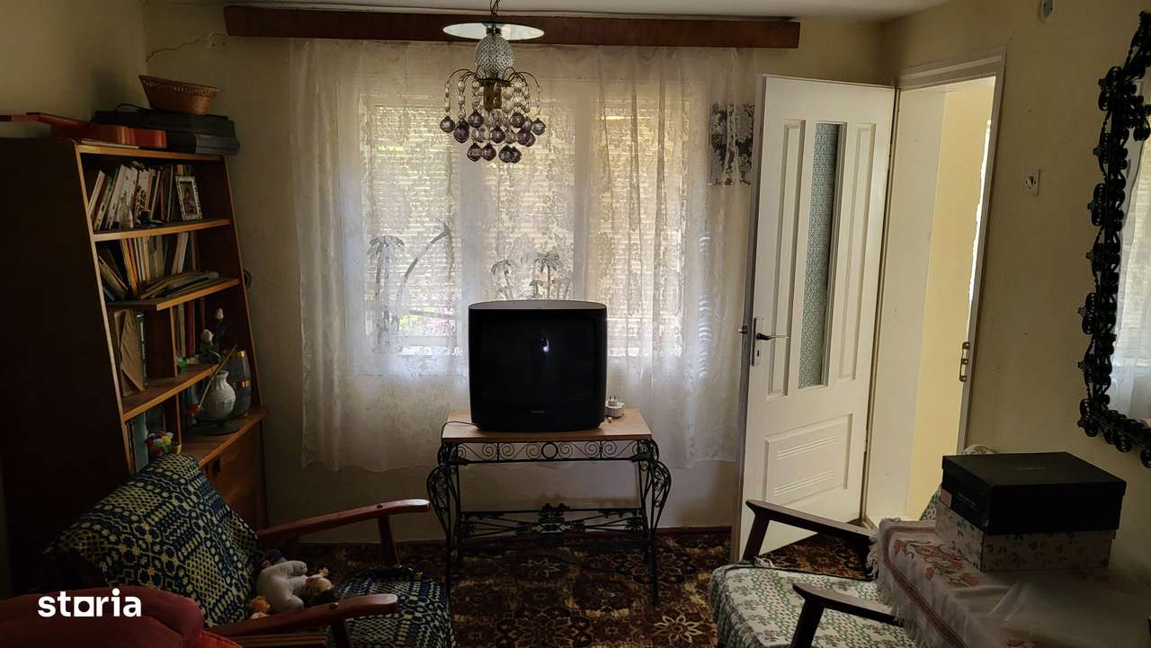 Casă de vânzare, 4 camere, teren 3200mp-10