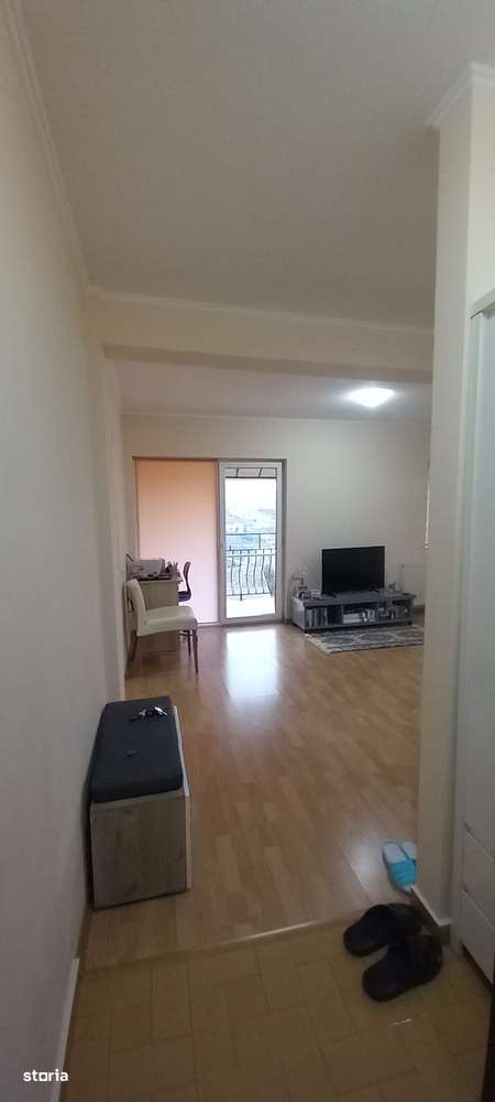 Apartament modern cu terasă generoasă – Livada Meses-4