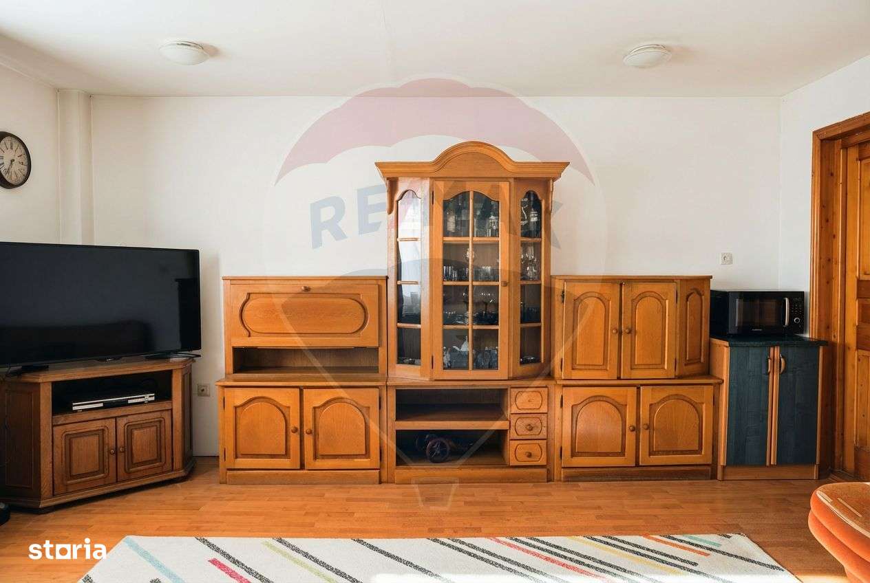 Proprietate rară – 1000 mp teren + 2 cladiri versatile-3