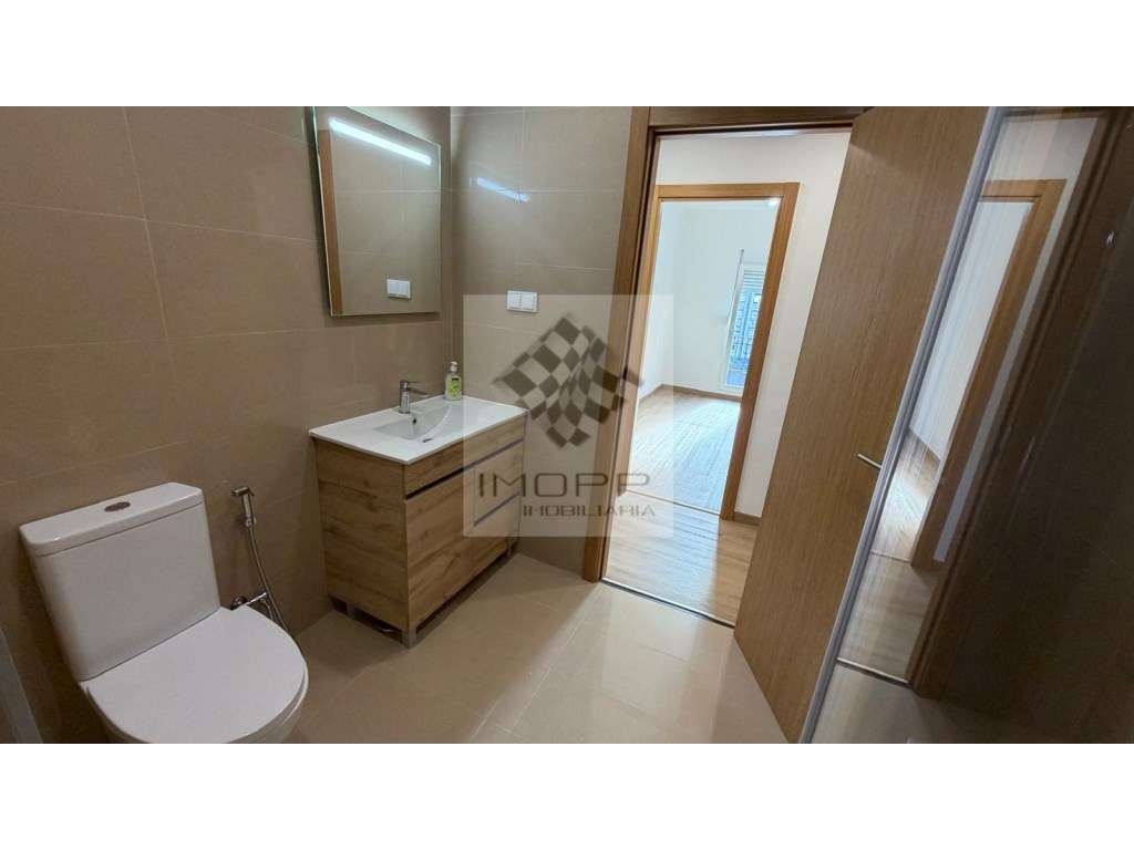 Reservado - Excelente T3 renovado nos Olivais-19