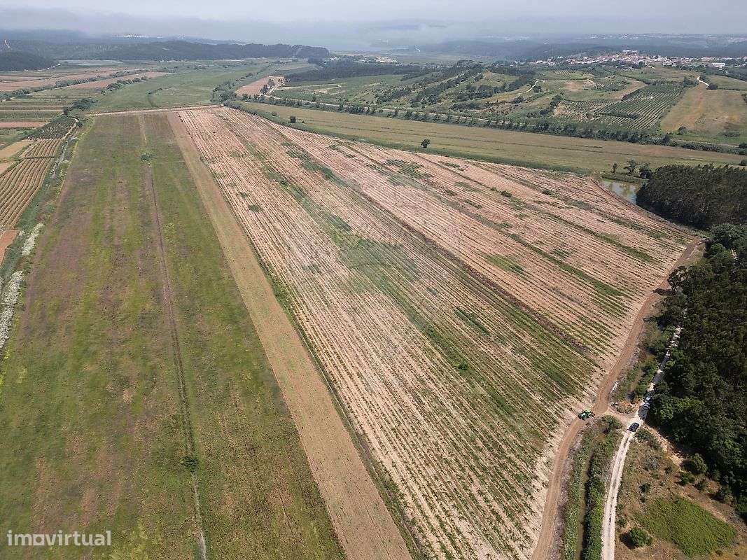 Terreno  para venda - Grande imagem: 2/37